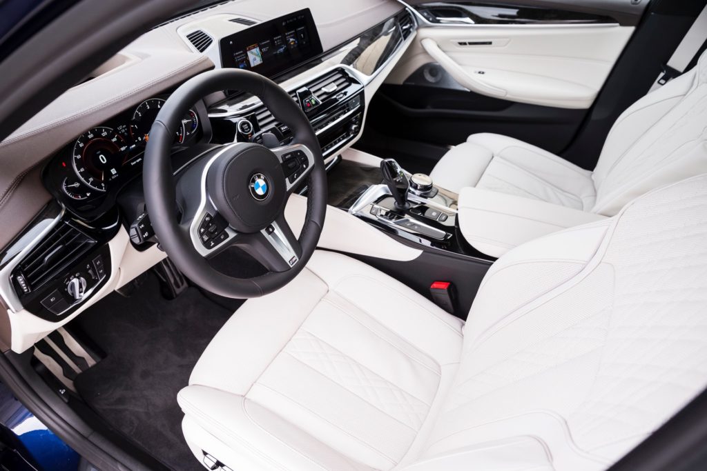 2017-BMW-5-Series-G3097-1024x683.jpg