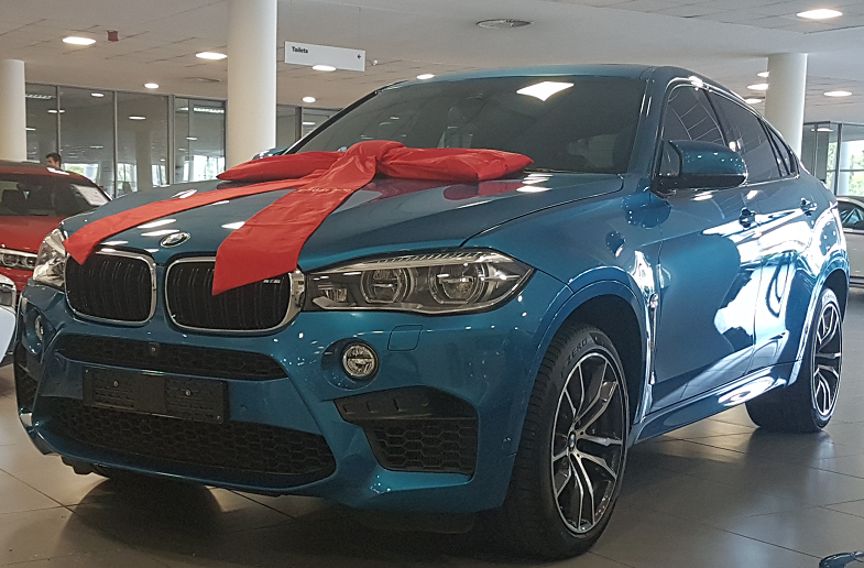bmw x6 m_6360059264.png