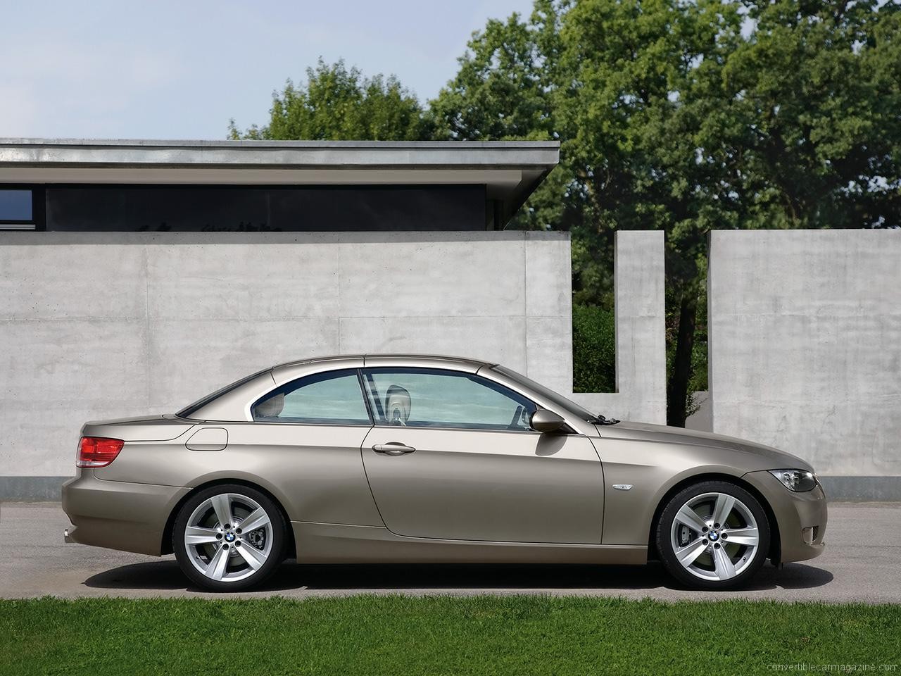 bmw-3-series-005_4346705963.jpg