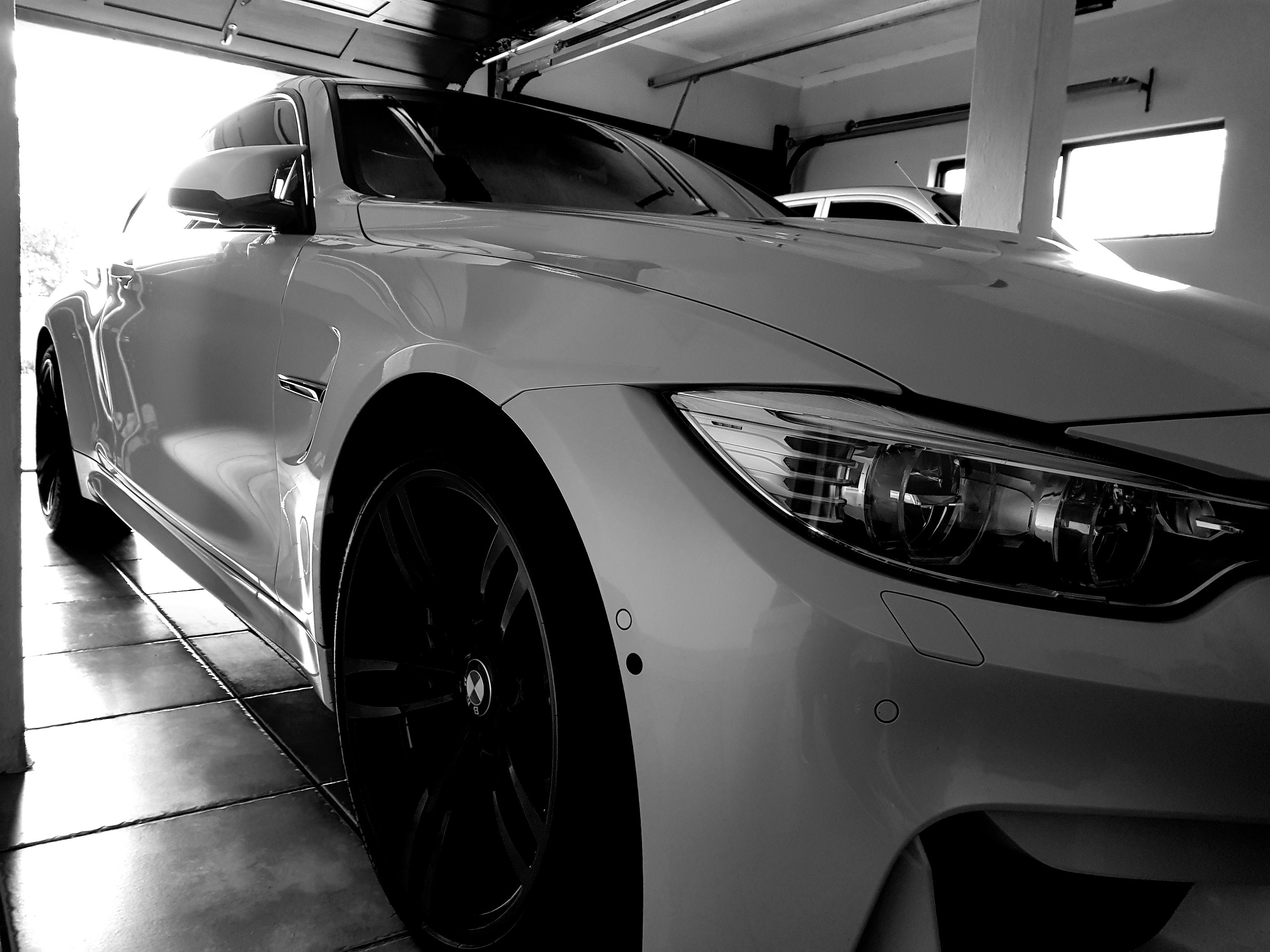 bmw2_1387380766.jpg