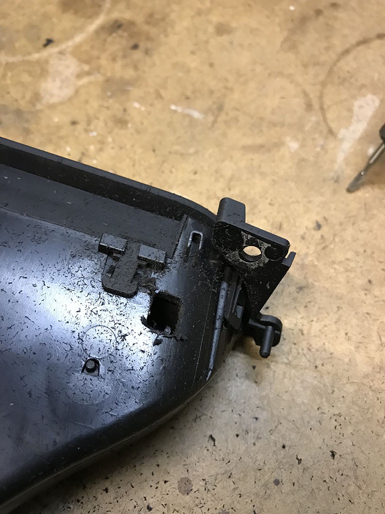 dremel hole_4696354344.jpg