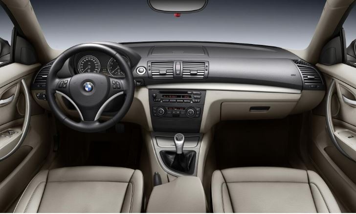130i interior1_1899348581.jpg
