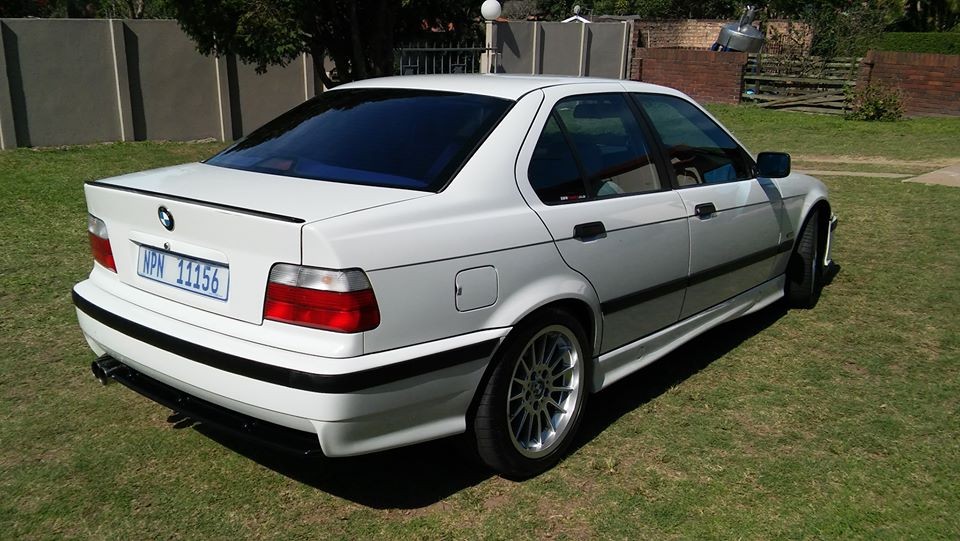 e36 rear2_5323307150.jpg