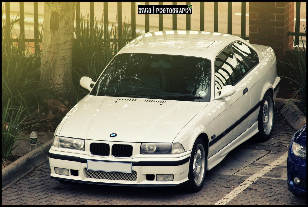 BMW_Fanatics_Carsn_Coffee_2014_Cent_Divio_photogr.jpg