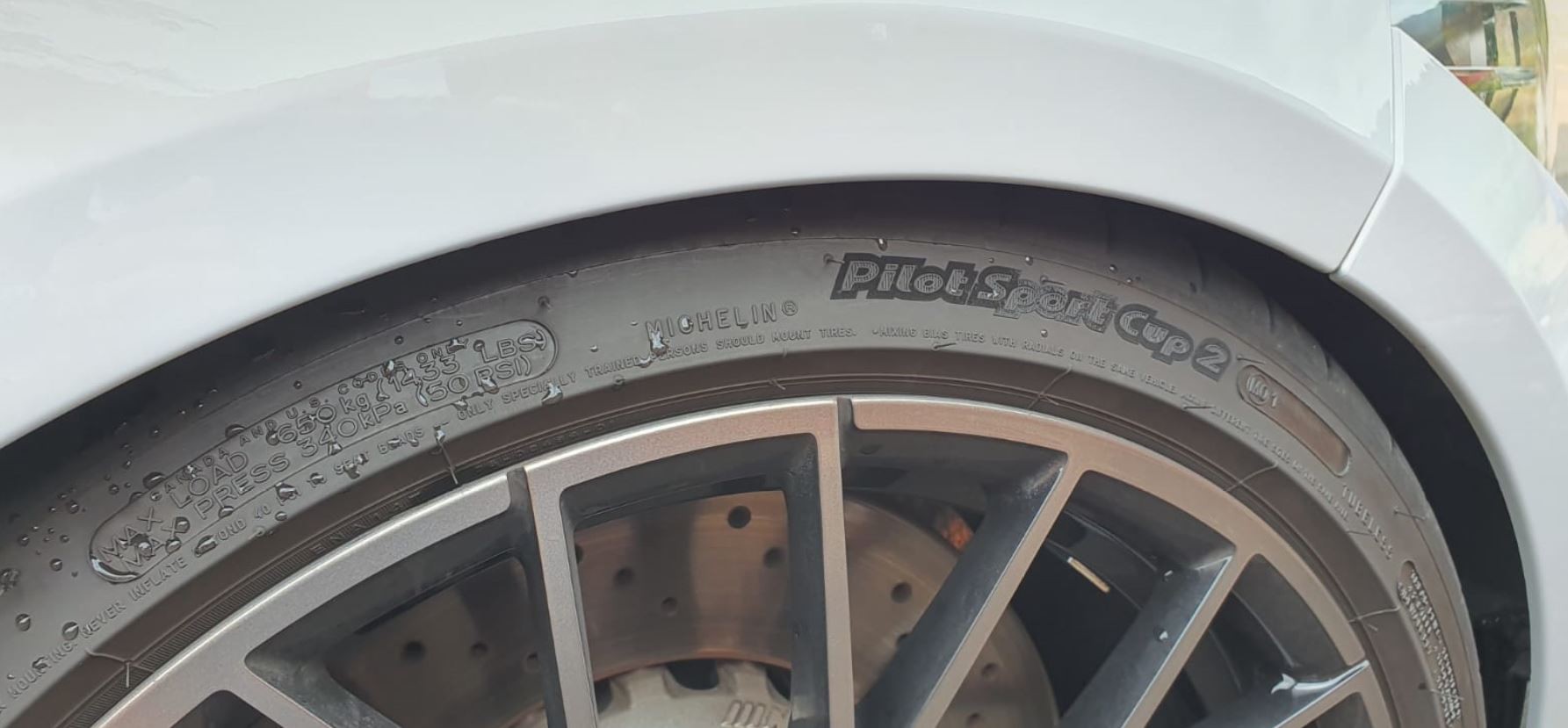 tyre2_3942214943.jpg