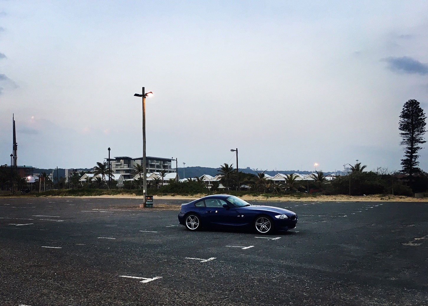 mc_7130895098.jpg