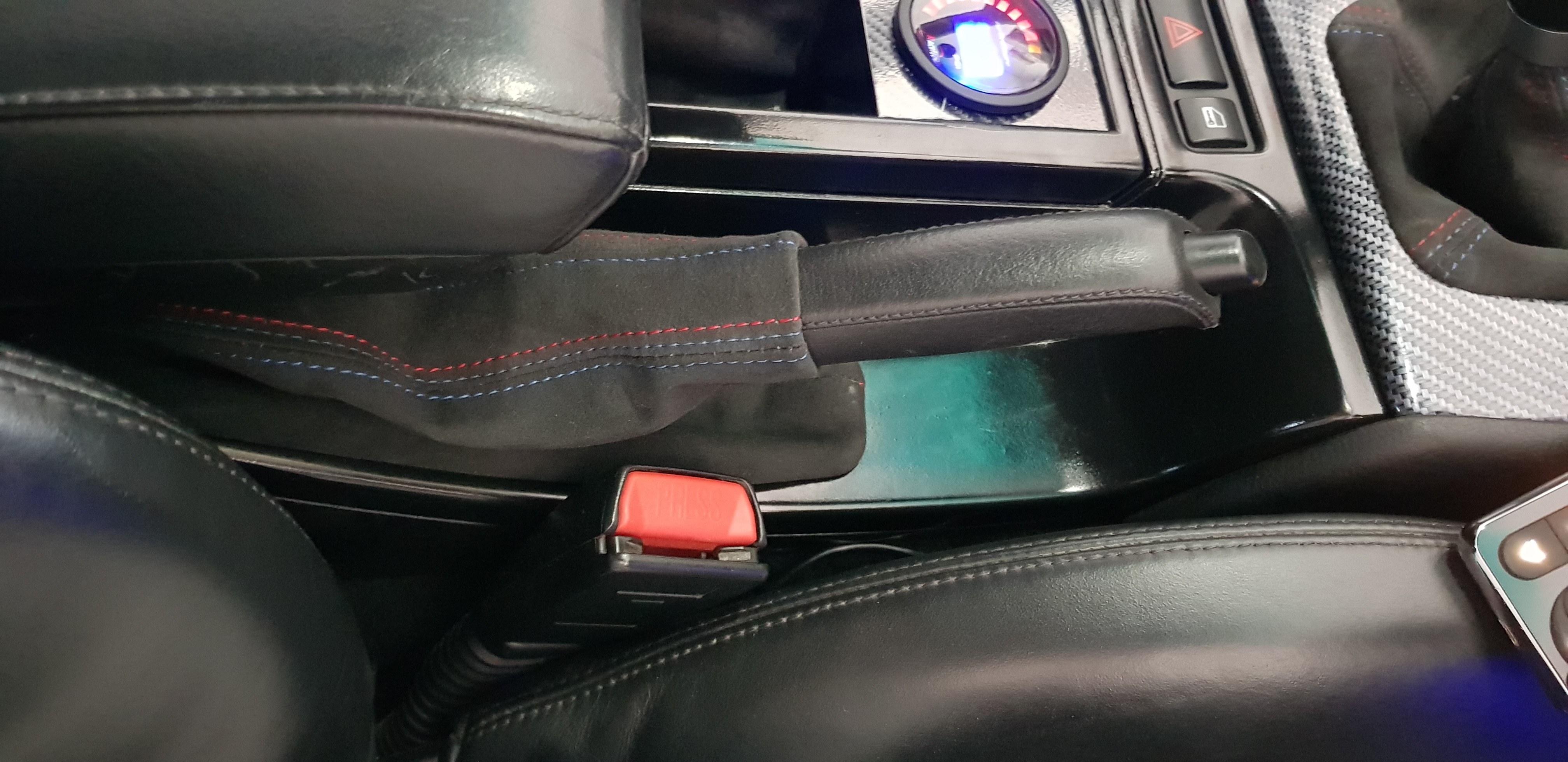 handbrake boot_8895182176.jpg