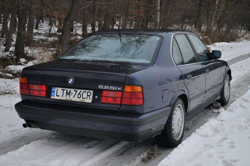 77fed647764e10c66e4382d2b879cab9.jpg