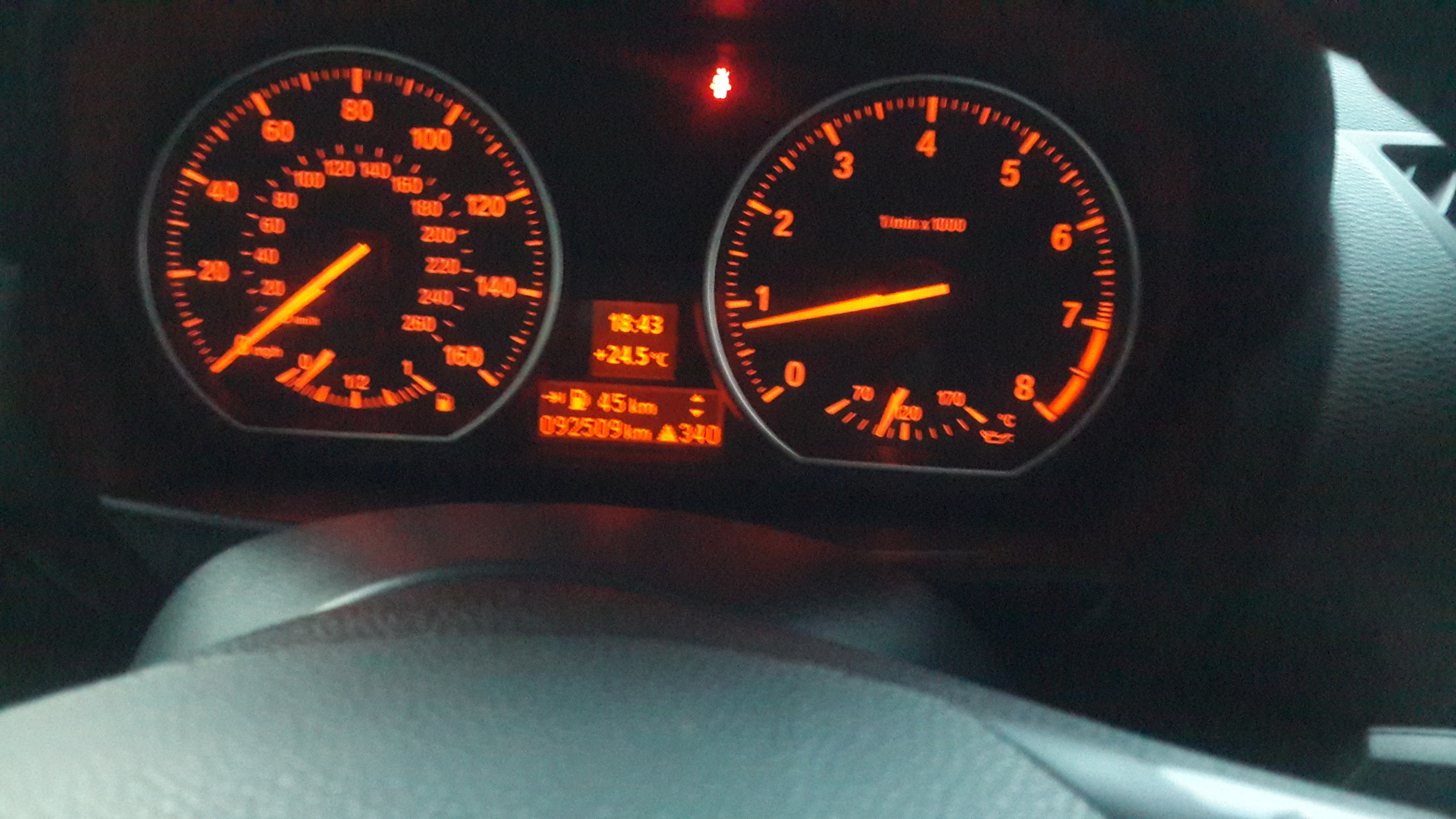 bmw 135is_5696066231.jpg