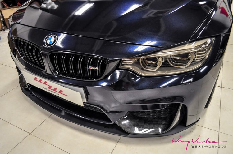 Midnight-Blue-BMW-M4-2-750x498.jpg