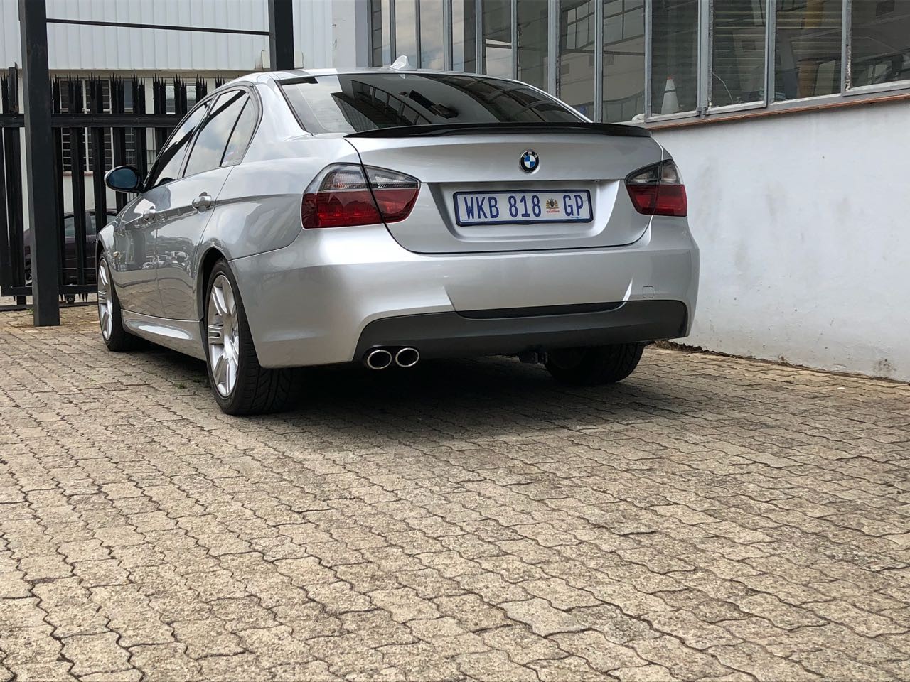 39e53ae8-0336-43ea-aae3-967417729d2e_26605785.jpg