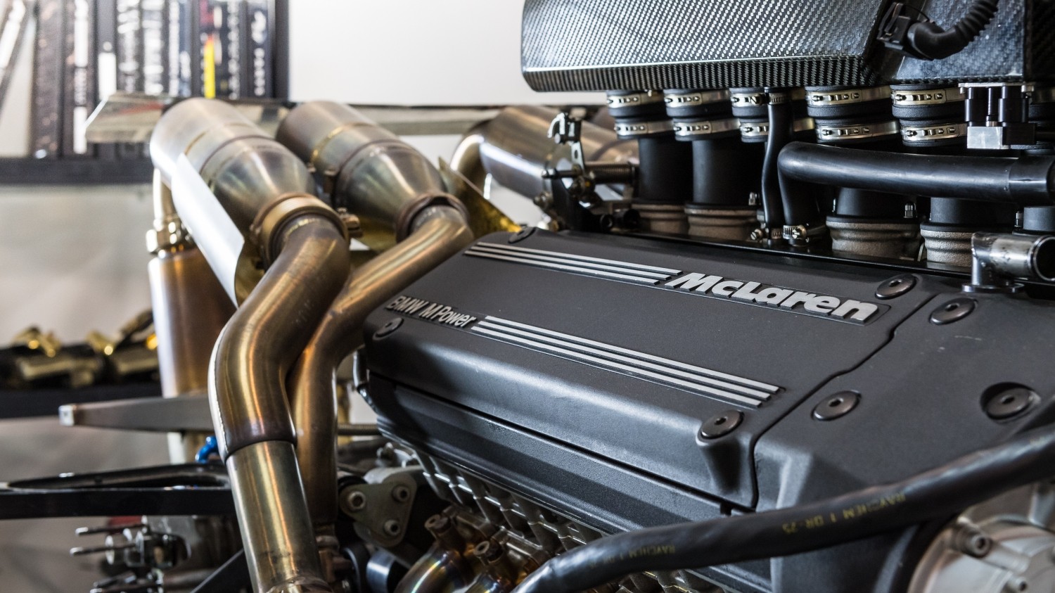 mclaren engine_6630820906.jpg