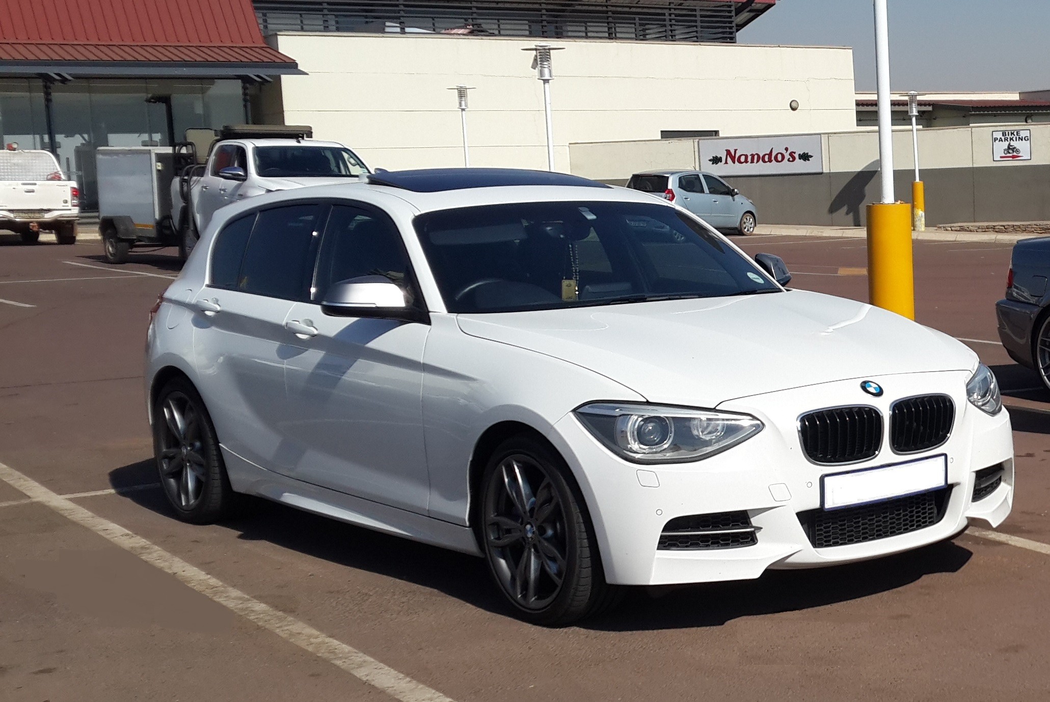 bmw 135_3026207652.jpg