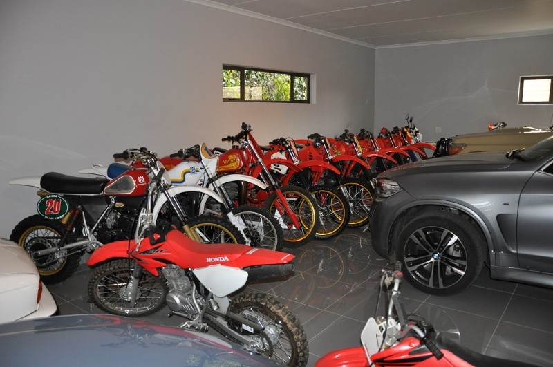 garage 3 005 (800x531)_8334447462.jpg