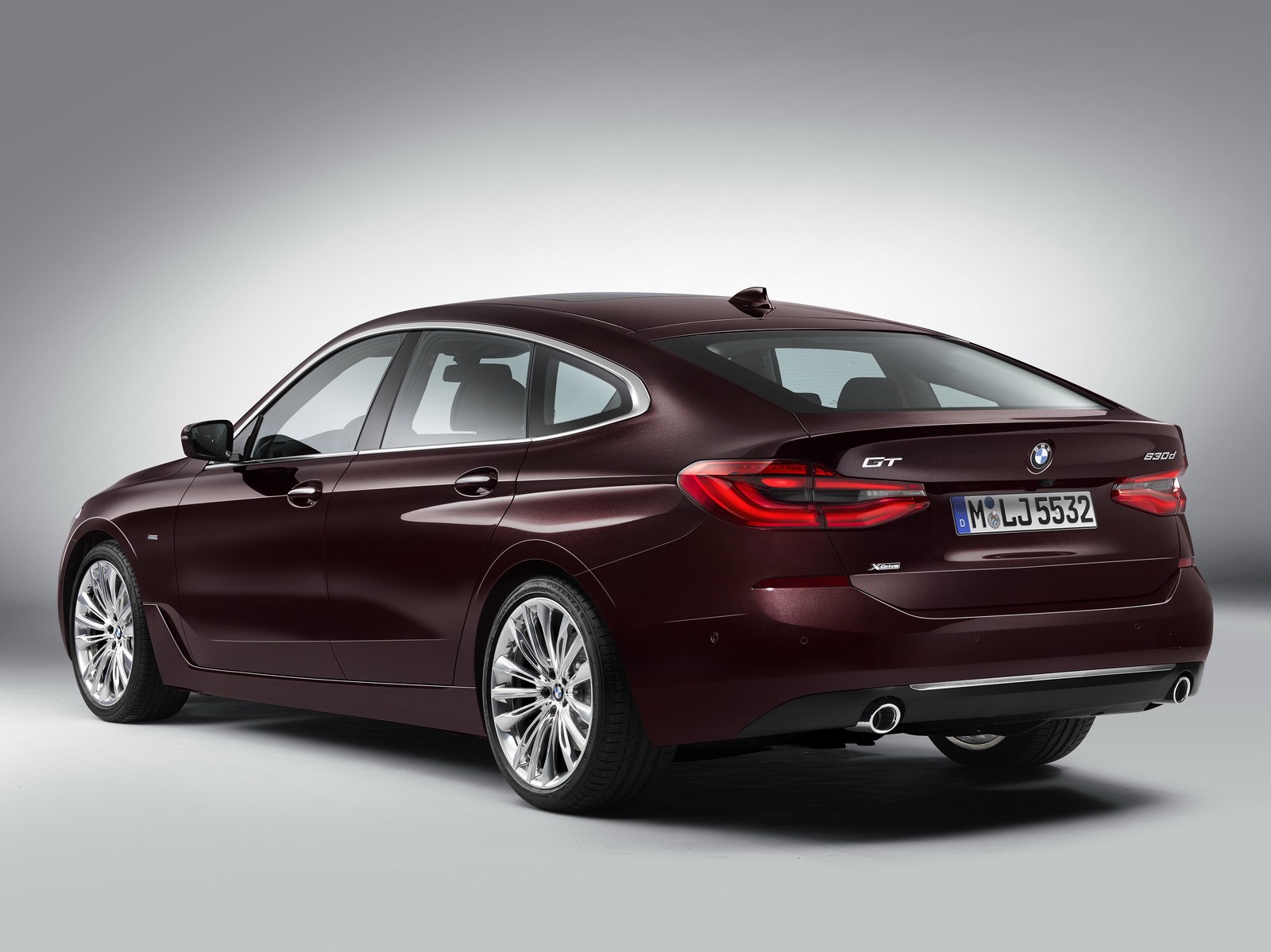 bmw_630d_gran_turismo_02-2_4890981046.jpeg