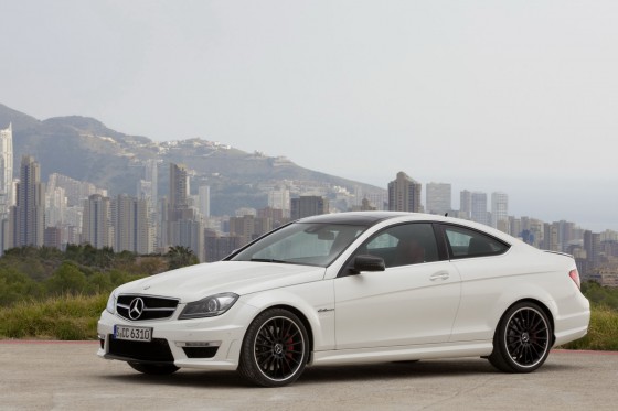2012-mercedes-benz-c63-amg-coupe-560x373.jpg