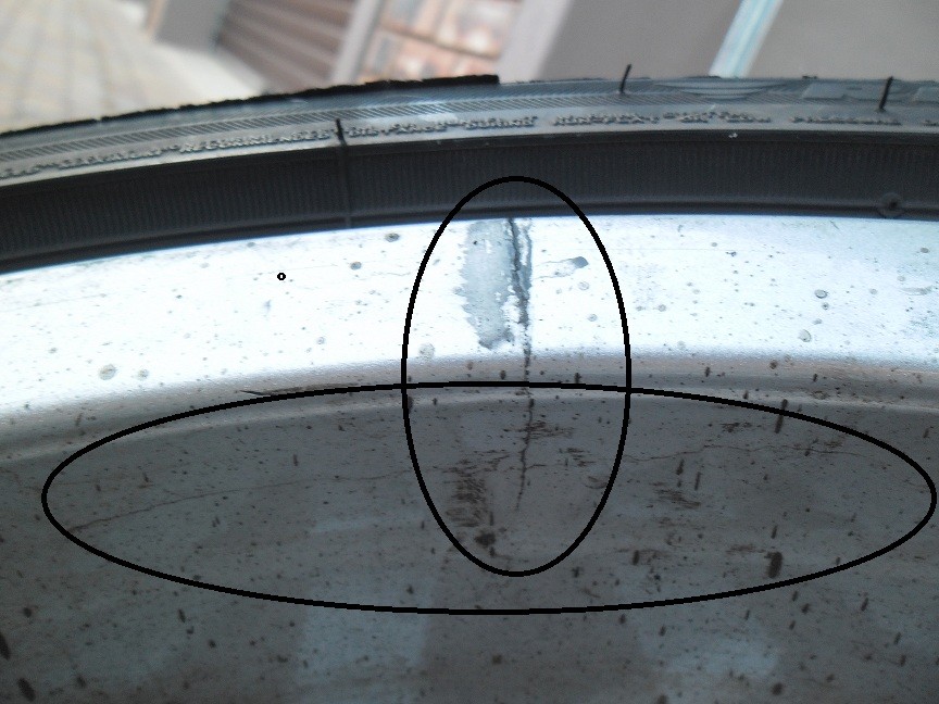 cracked wheel sam_1516ss_8078579031.jpg