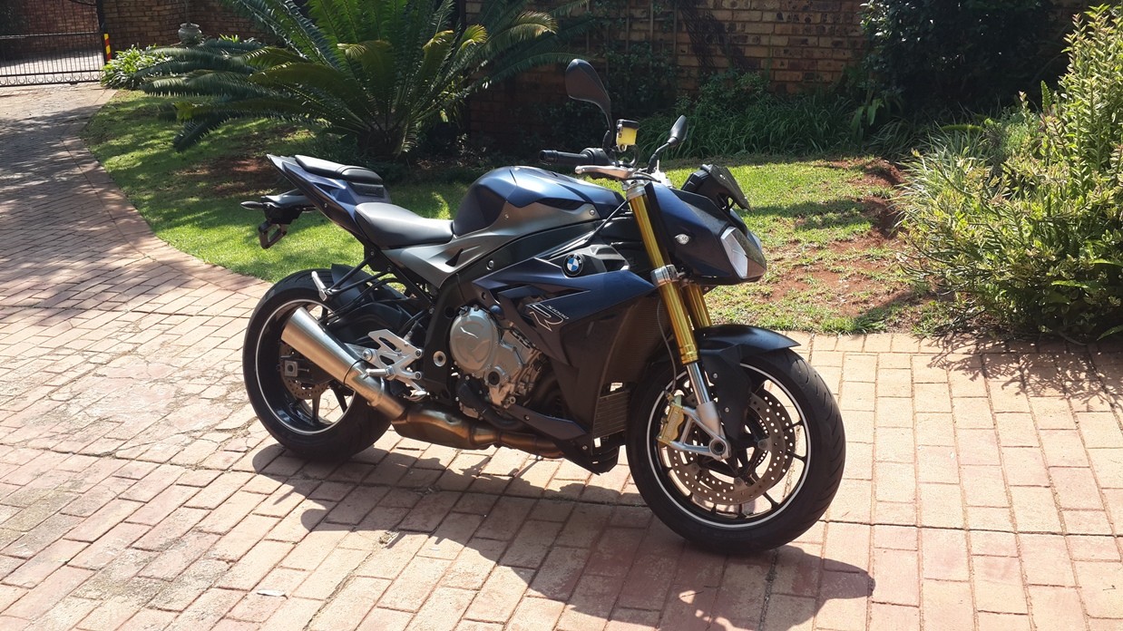s1000r_1_3276707259.jpg