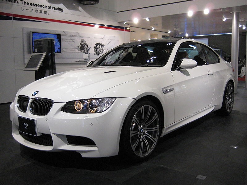 800px-bmw_e92_m3_8405441897.jpg