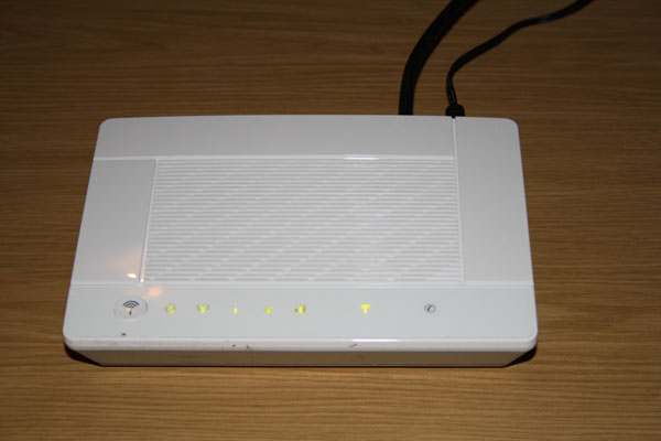 Huawei-B222-indoor-unit.jpg