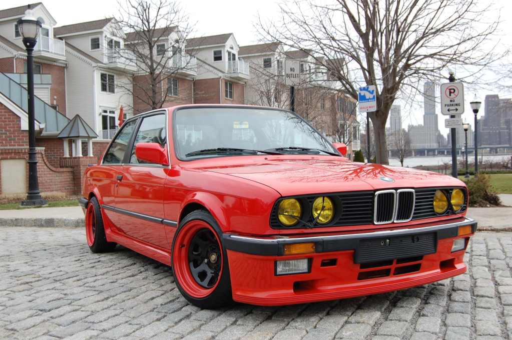 84-BMW-325-E30-Front.jpg