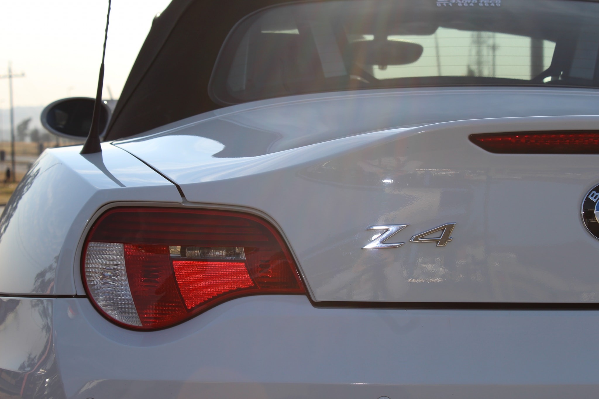 z4a_4688257169.jpg