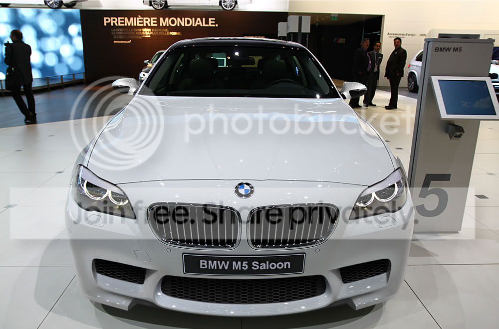 2012-BMW-M5-2.jpg
