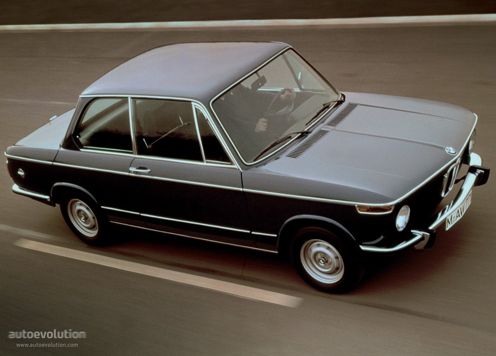 bmw2002_7651779884.jpg