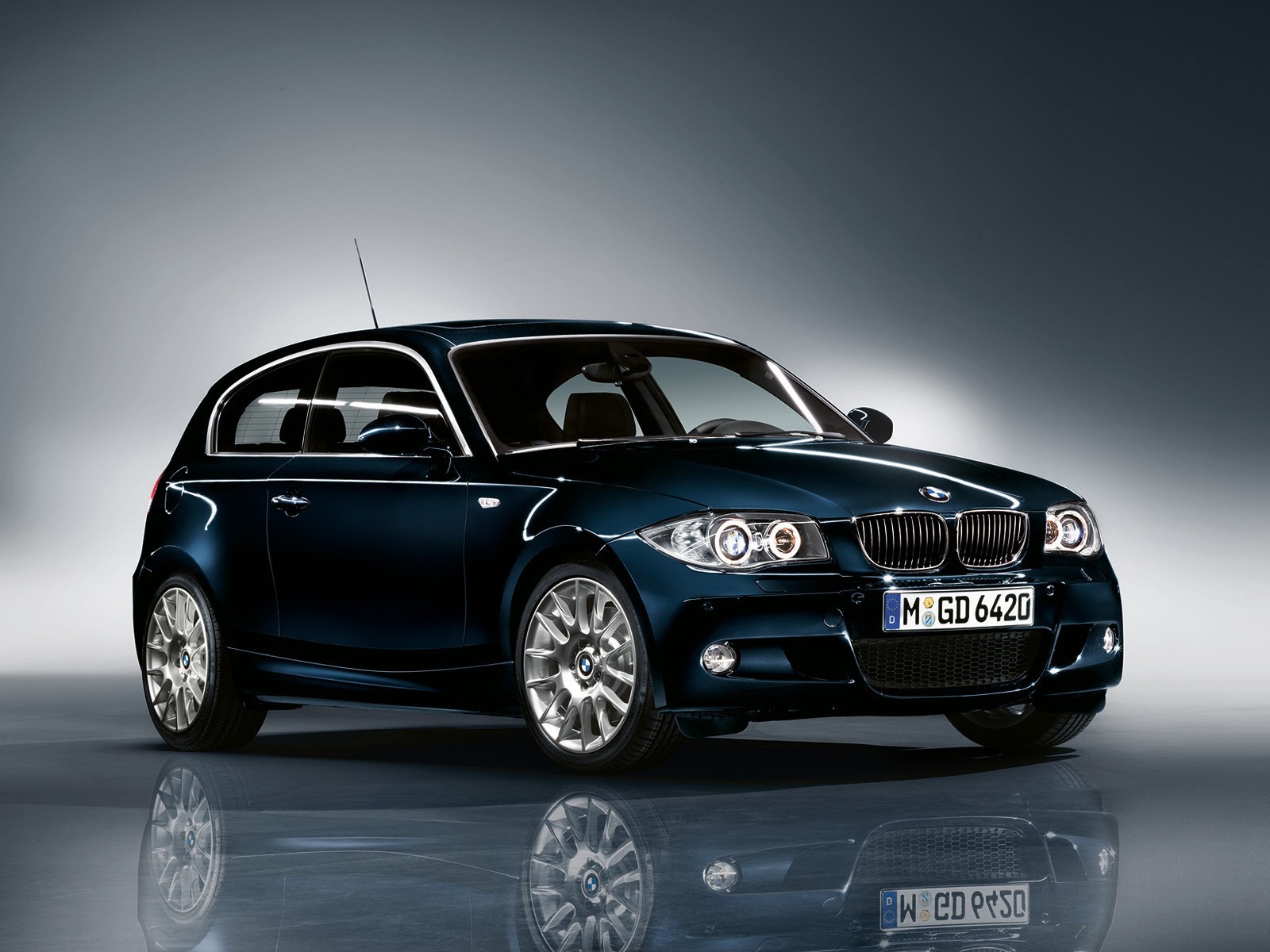 bmw-1-series-3-doors--e81--1238_26_7148074838.jpg