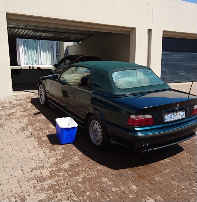 bmw7_8973647733.jpg