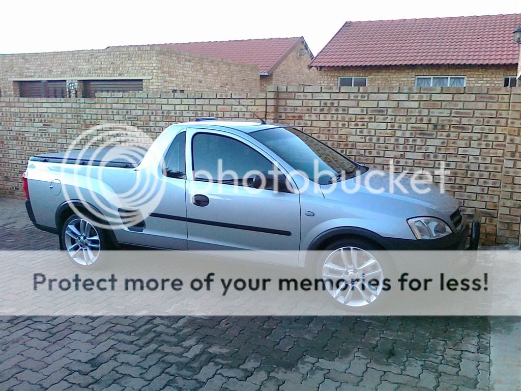 12022012547Medium.jpg