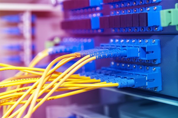 Fibre-cables-600x400.jpg
