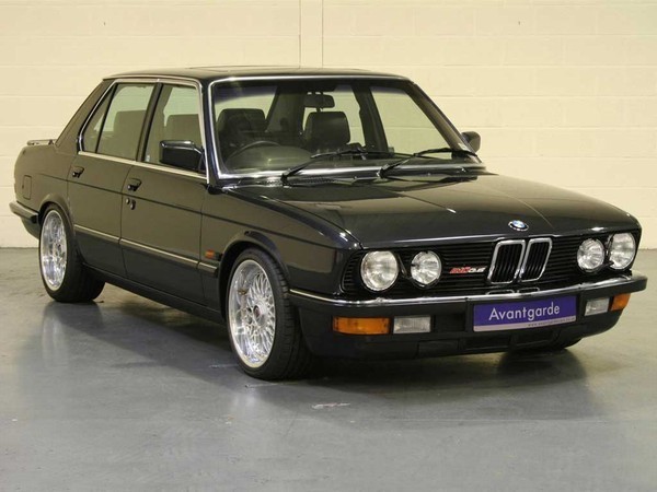 alpina_b10_011_4348796224.jpg