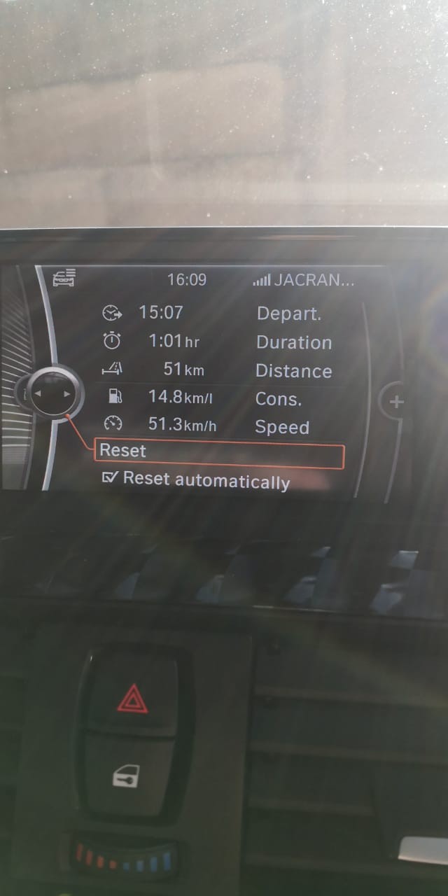 328i_3732495387.jpeg