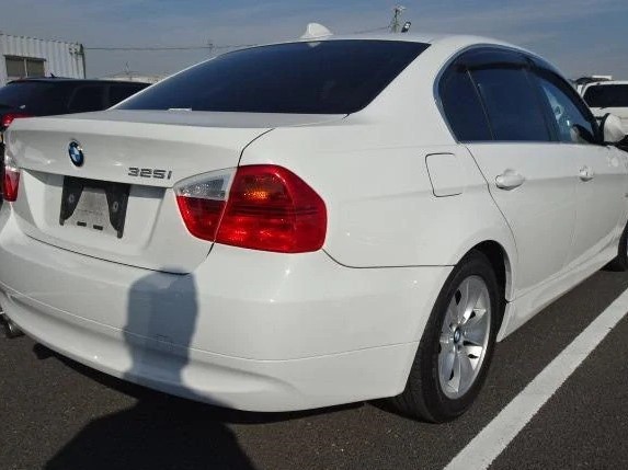 bmw 2_1613291956.jpeg