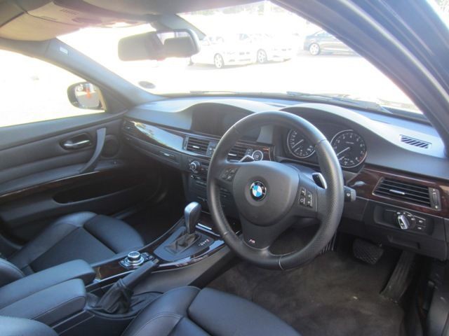 bmw_335i_5_5541972001.jpg