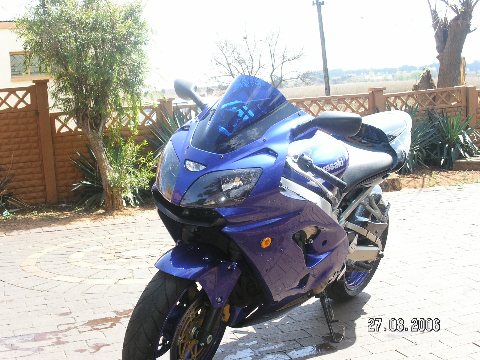 kawa zx9r_3799021244.jpg