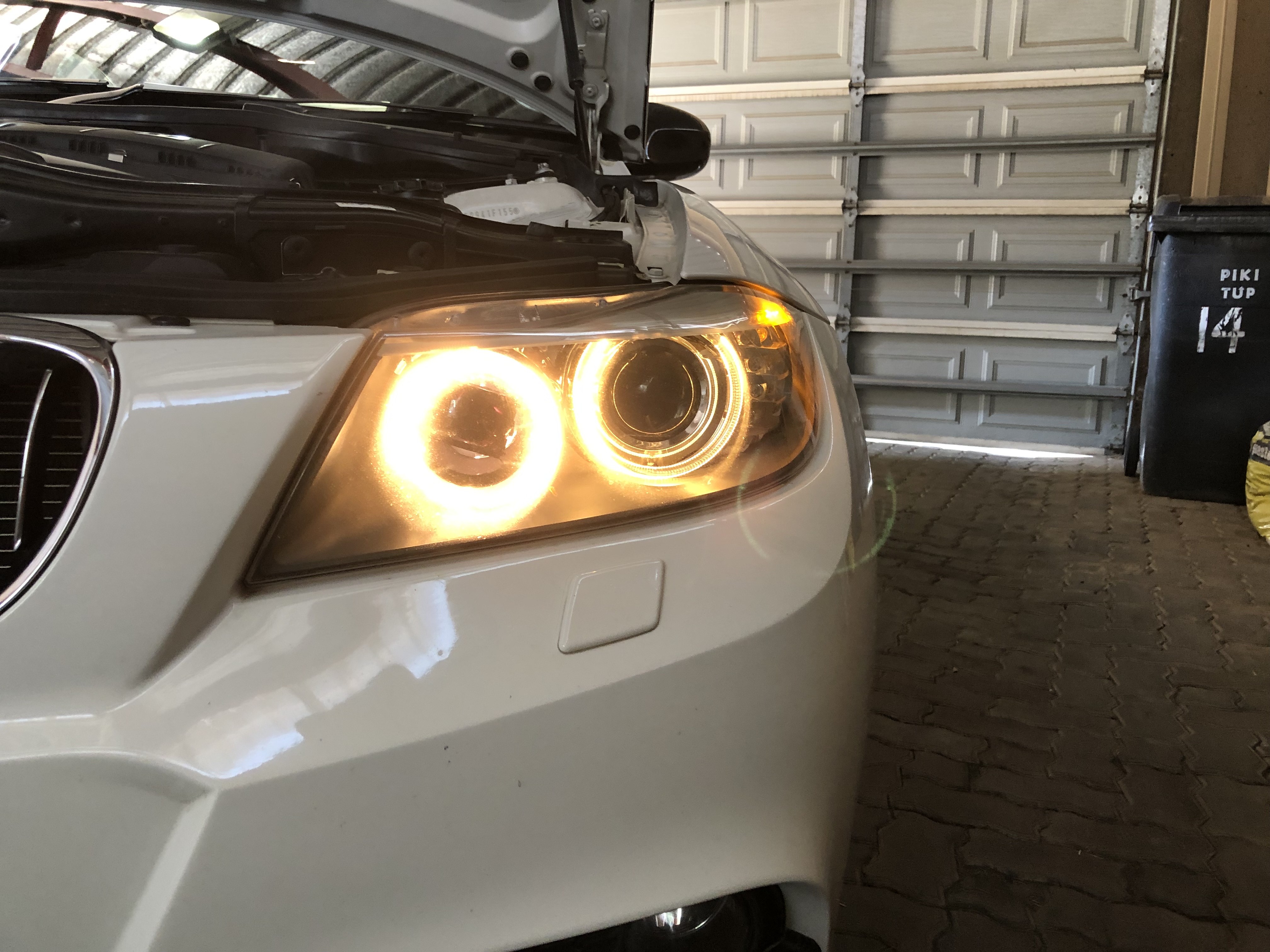 How to change the angel eyes H8 bulbs on BMW e90 lci FULL TUTORIAL 