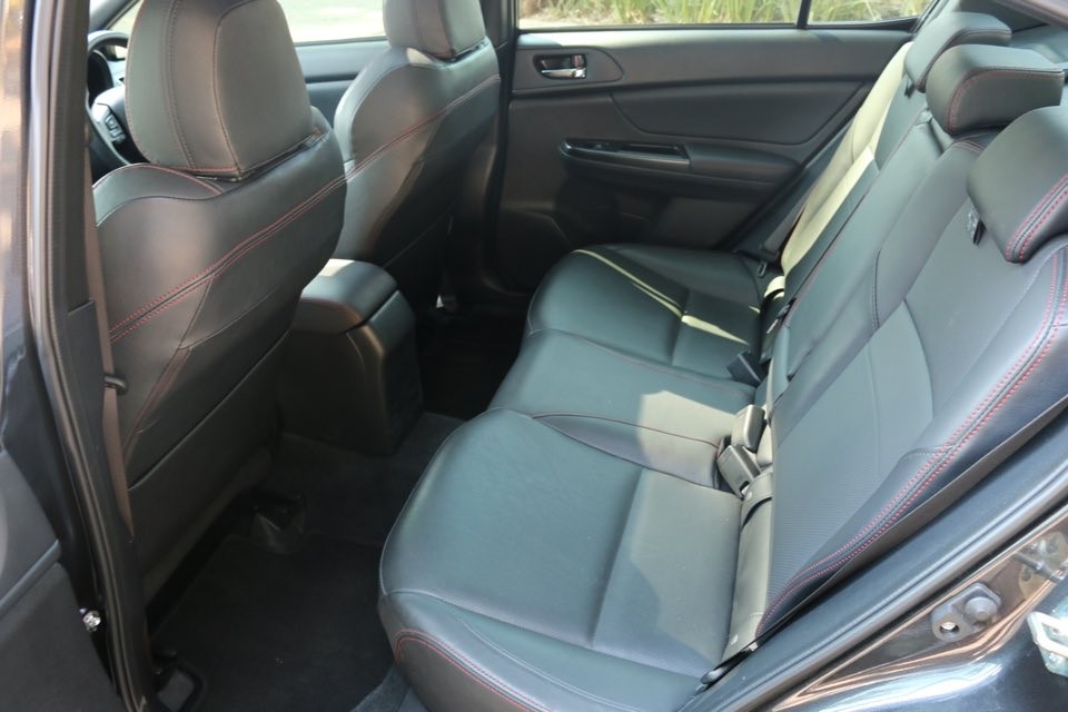 interior7_1975717731.jpg