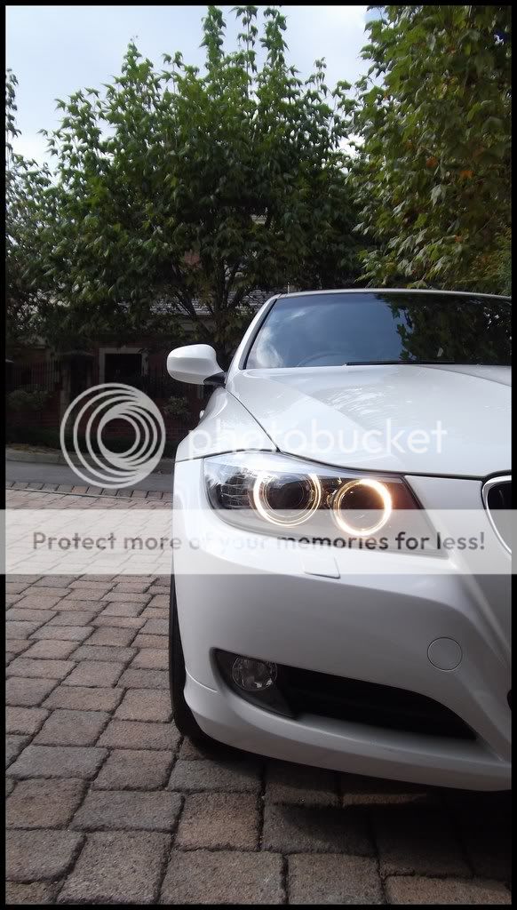 mini-E90320i05.jpg
