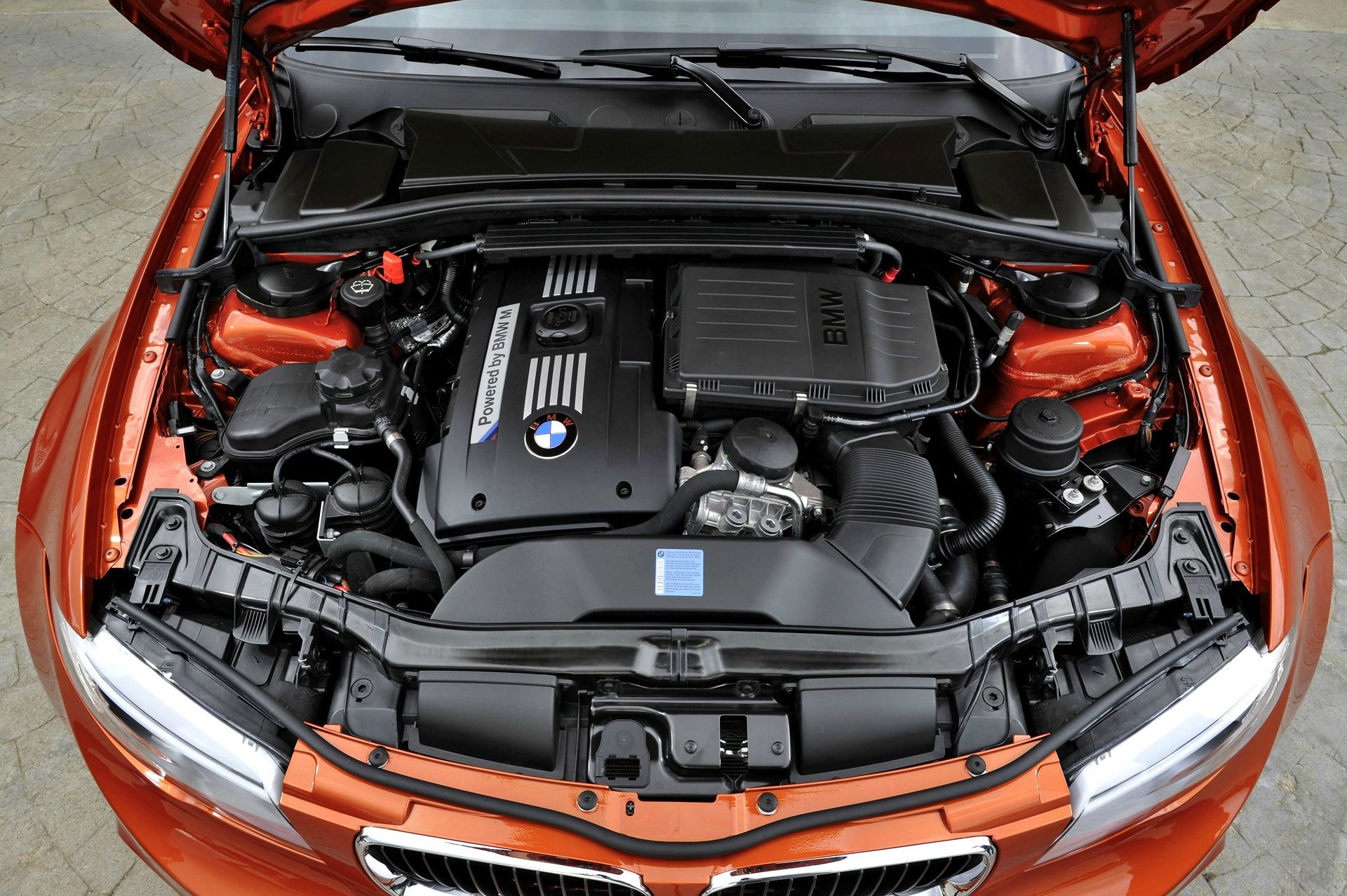 n54-bmw-1m_2156070045.jpg